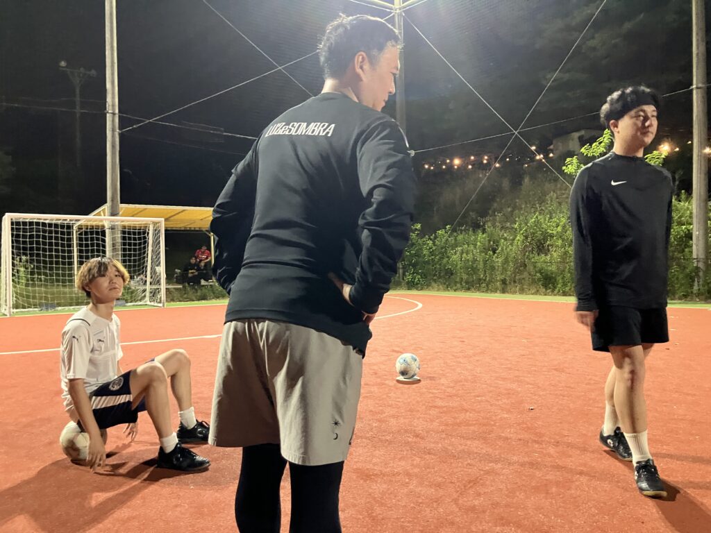 三重フットサルクラブ月曜個サルの風景
