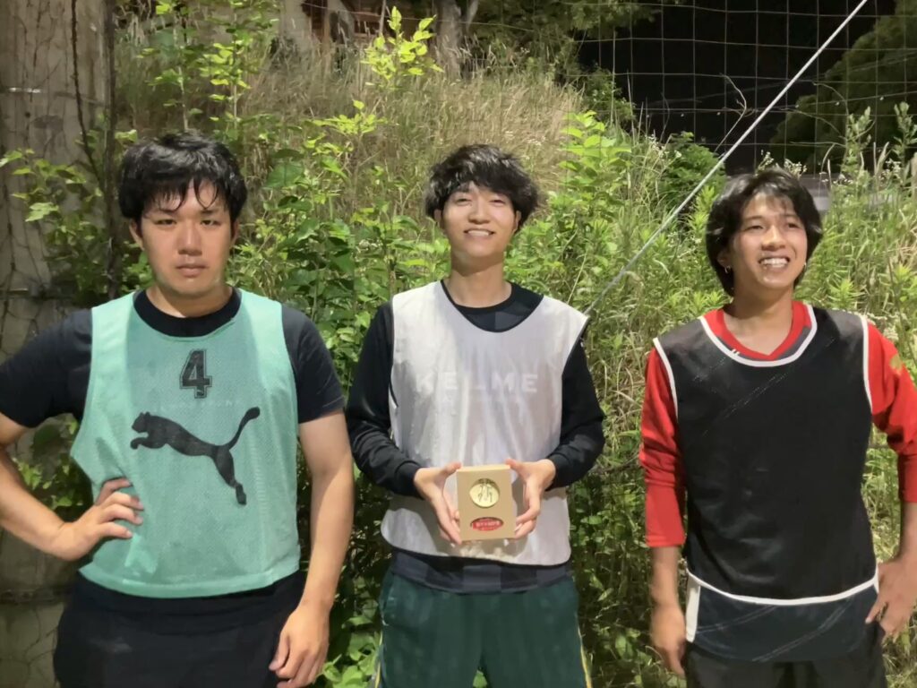 三重県桑名市の三重フットサルクラブで開催した土曜個サル参加者の写真