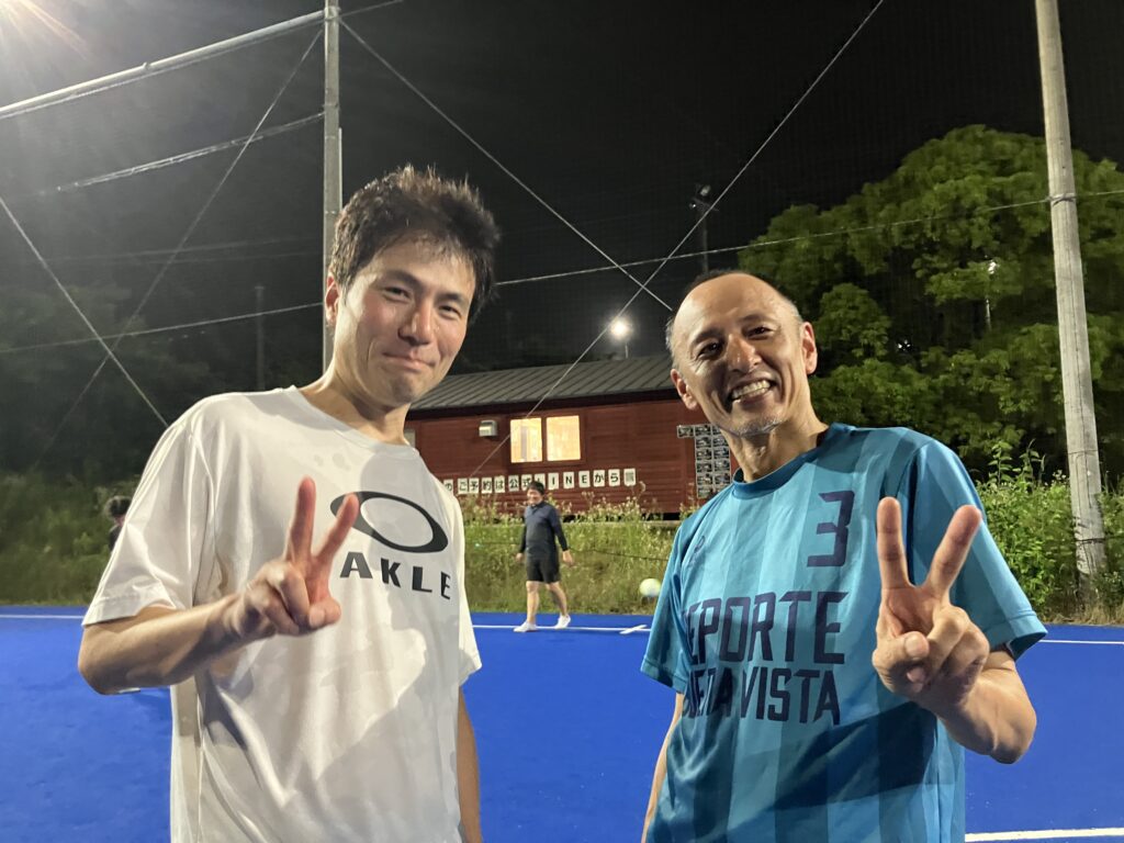 三重県桑名市の三重フットサルクラブで開催した金曜初心者・久々プレー教室参加者の写真