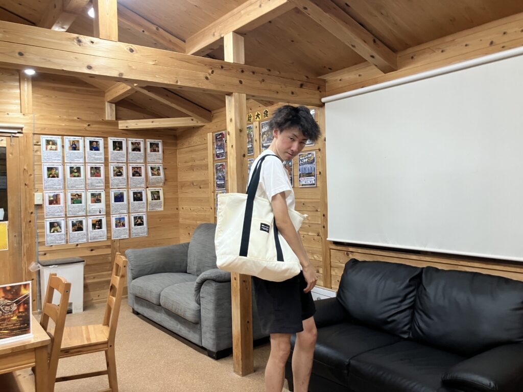 三重県桑名市の三重フットサルクラブで開催した土曜個サル参加者の写真