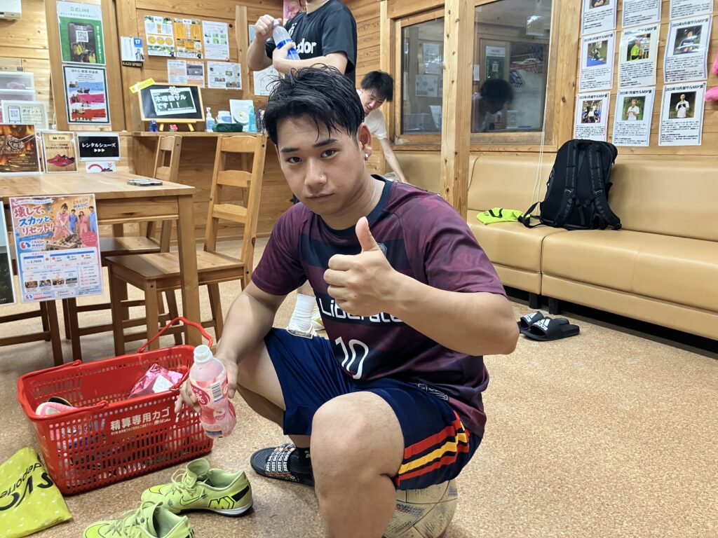 三重県桑名市の三重フットサルクラブで開催した木曜個サル参加者の写真