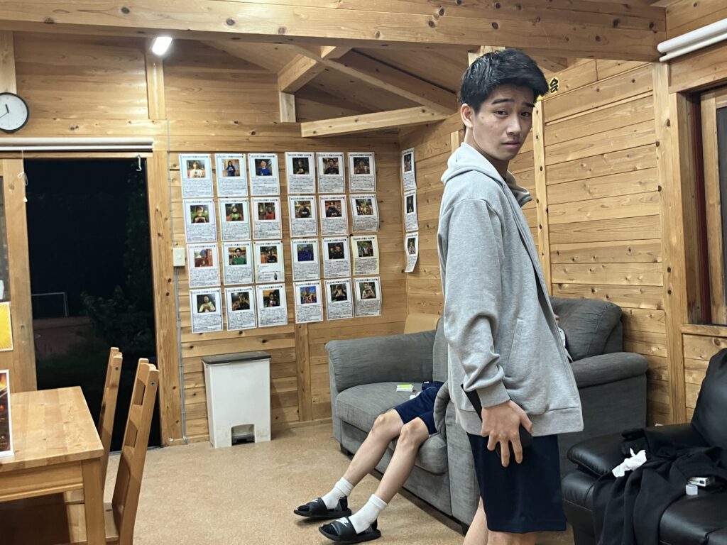 三重県桑名市の三重フットサルクラブで開催した土曜個サル参加者の写真
